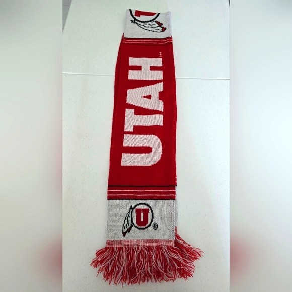 Utah scarf white and red. - Picture 5 of 5
